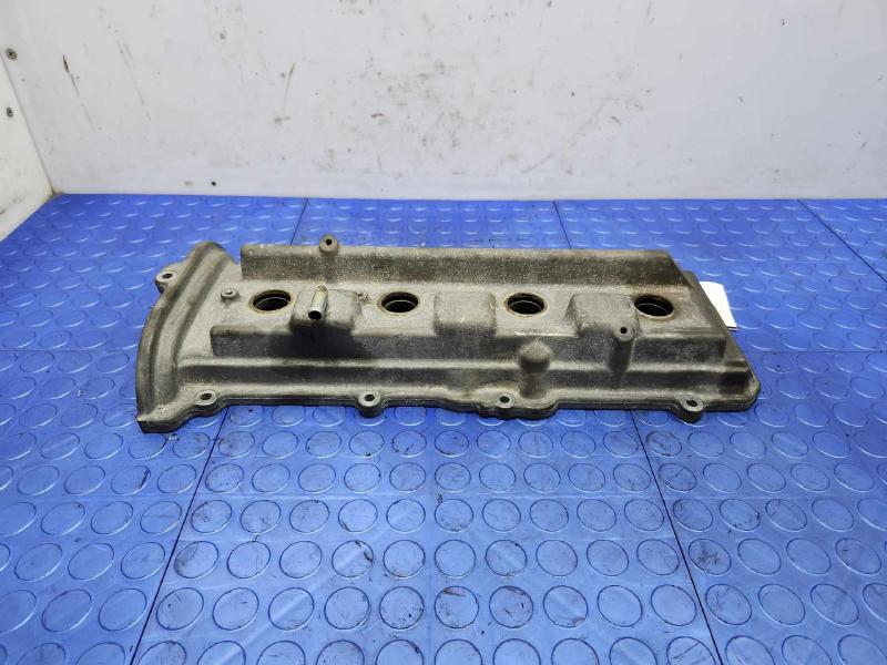 2004 Toyota Tundra Valve Cover
