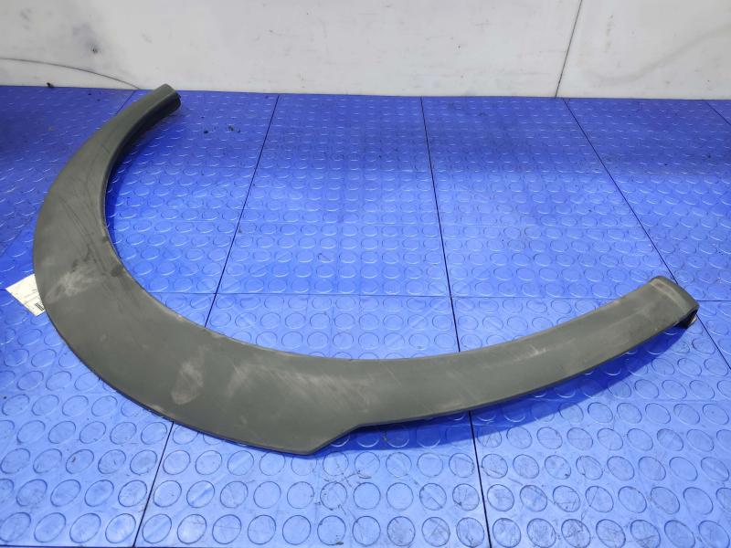 2012 Mercedes Sprinter Wheel Opening Moulding