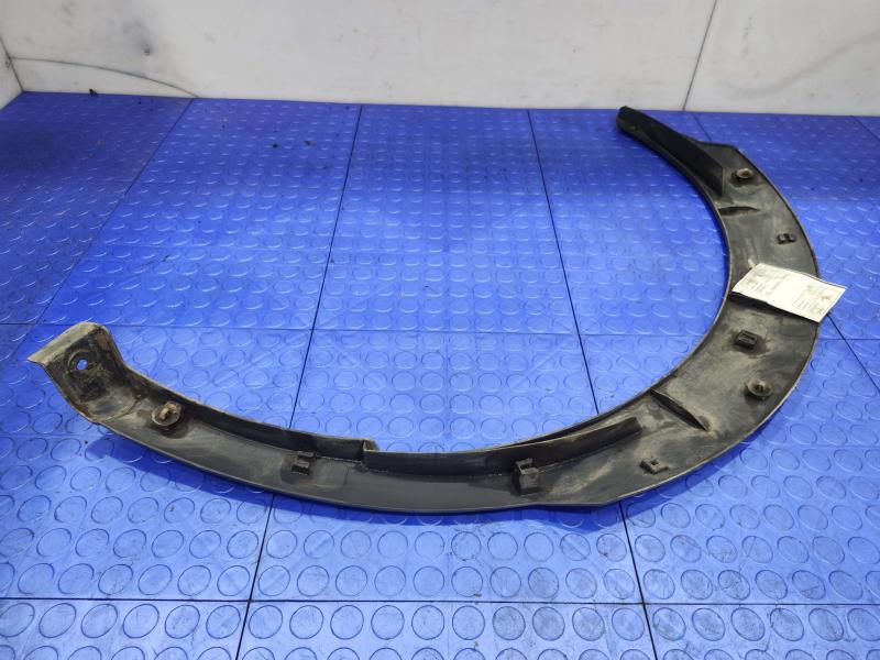 2012 Mercedes Sprinter Wheel Opening Moulding