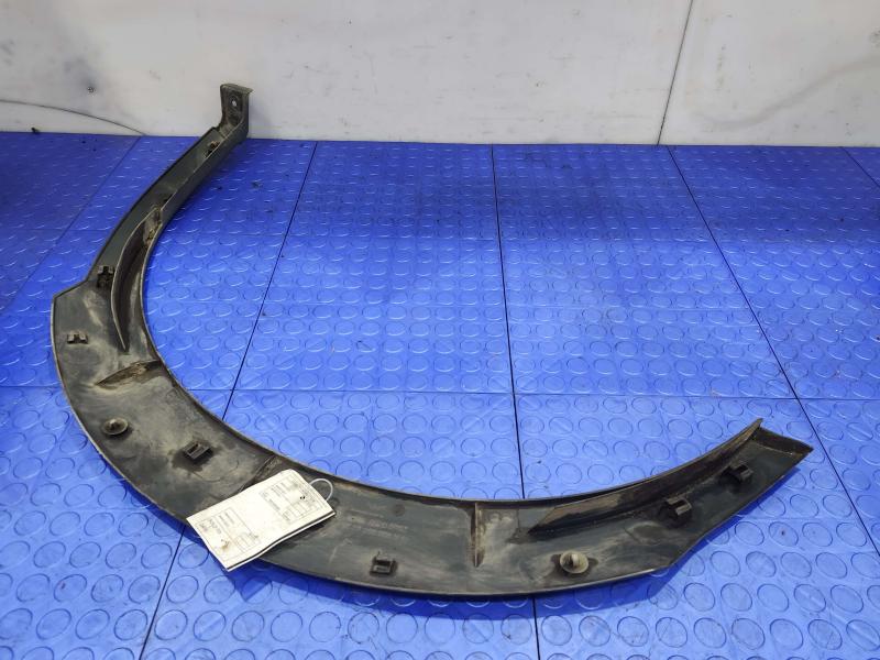 2012 Mercedes Sprinter Wheel Opening Moulding