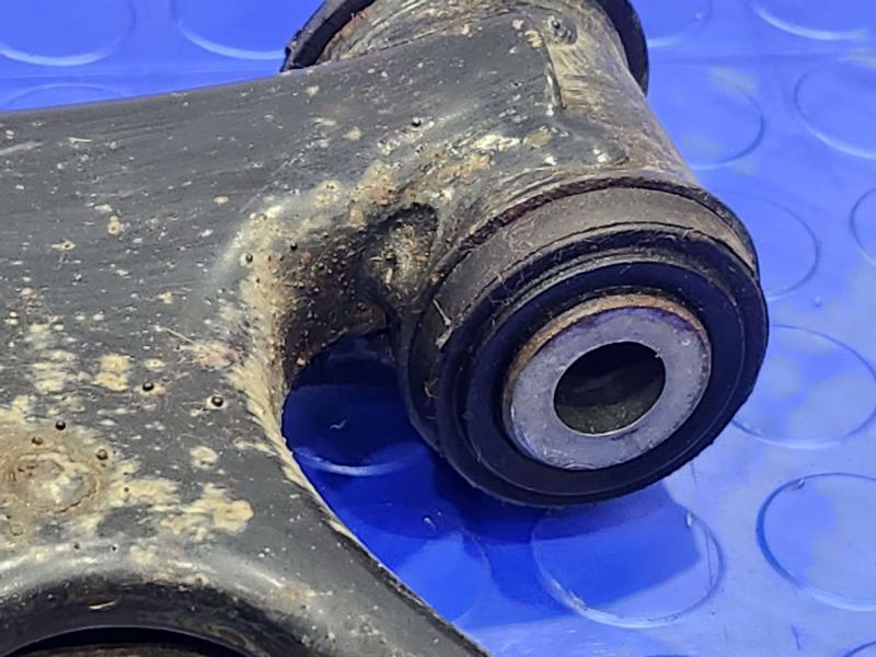 2020 Jeep Renegade Lower Control Arm Front
