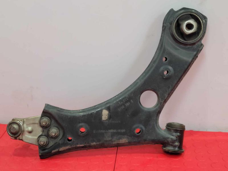 2015 Jeep Renegade Lower Control Arm Front
