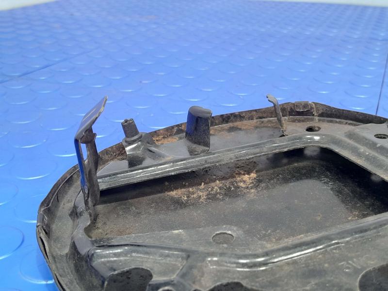 2015 Nissan Versa Fuel Tank Door