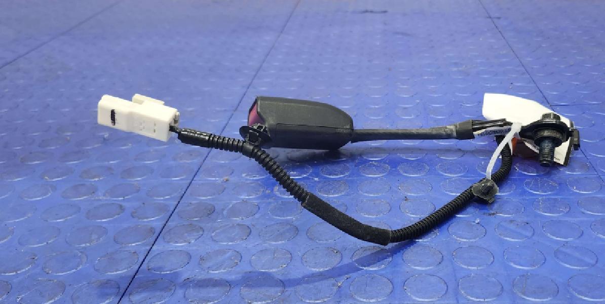 2017 Kia Optima Front Seat Belt