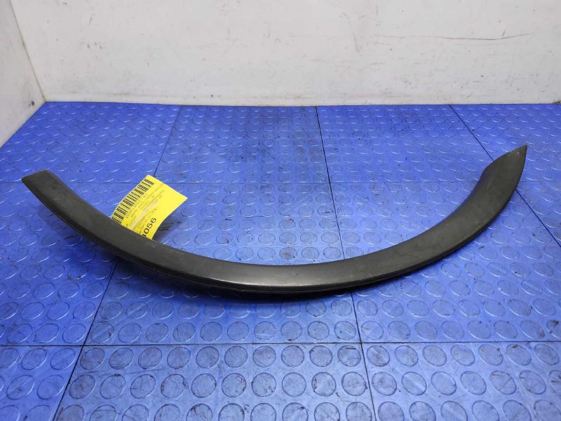 2017 Mitsubishi Outlander Wheel Opening Moulding