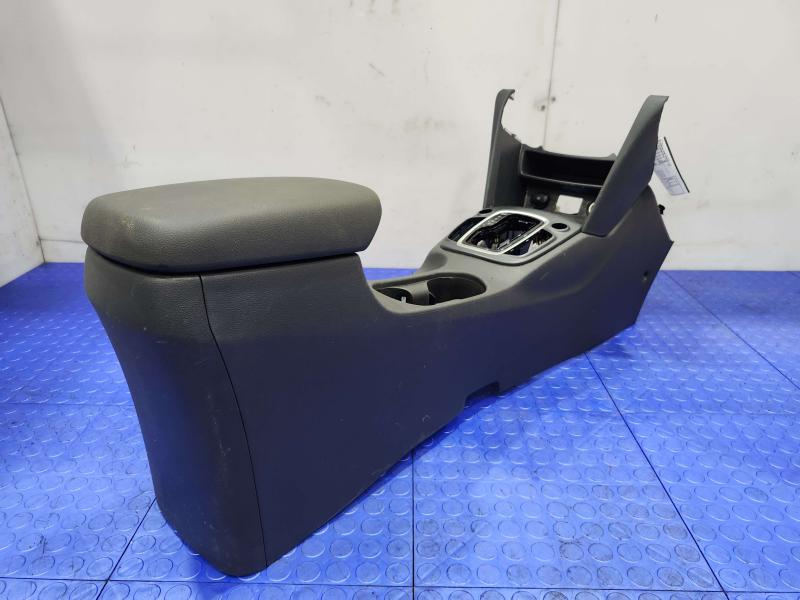 2019 Hyundai Kona Front Console