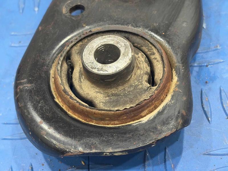 2015 Volkswagen Passat Lower Control Arm Front