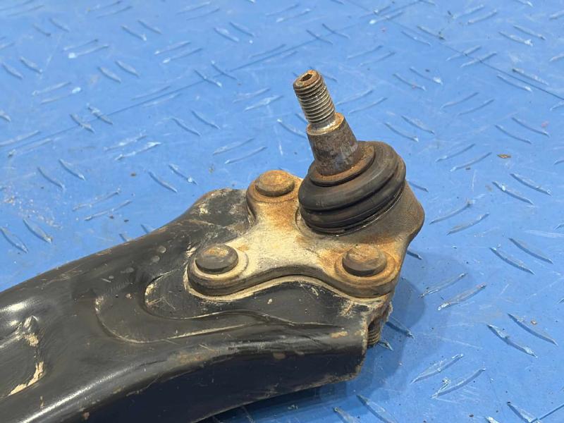 2015 Volkswagen Passat Lower Control Arm Front