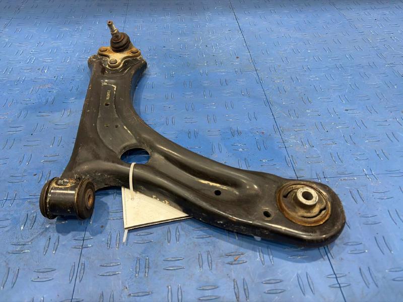 2015 Volkswagen Passat Lower Control Arm Front