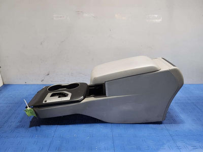 2013 Toyota Camry Front Console