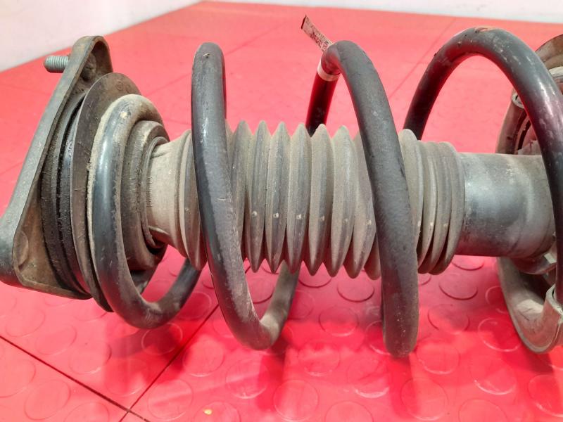2014-2018 Kia Forte Front Strut Assembly RH Passenger Side OEM 54661A7600
