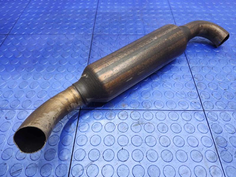 2014-2018 Ford Focus 2.0L NON Turbo Center Intermediate Muffler OEM BV6Z5230B