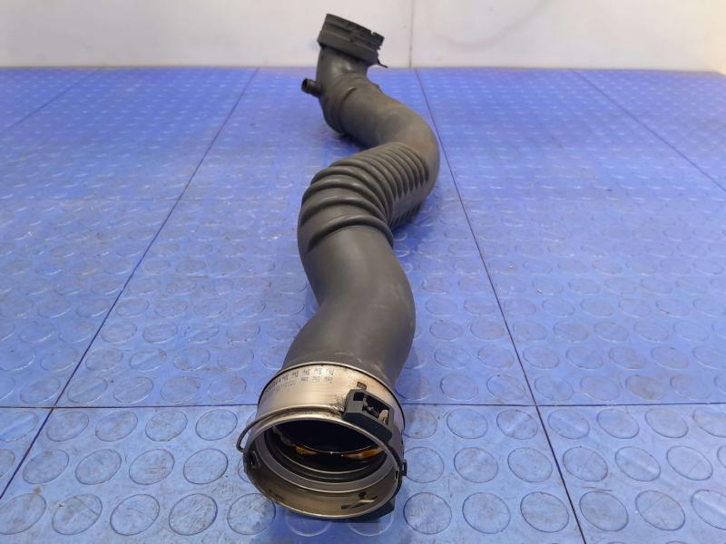 2012-2016 BMW 320i 328i Left Intercooler Pipe Charge Air Induction Tract OEM 13717597592
