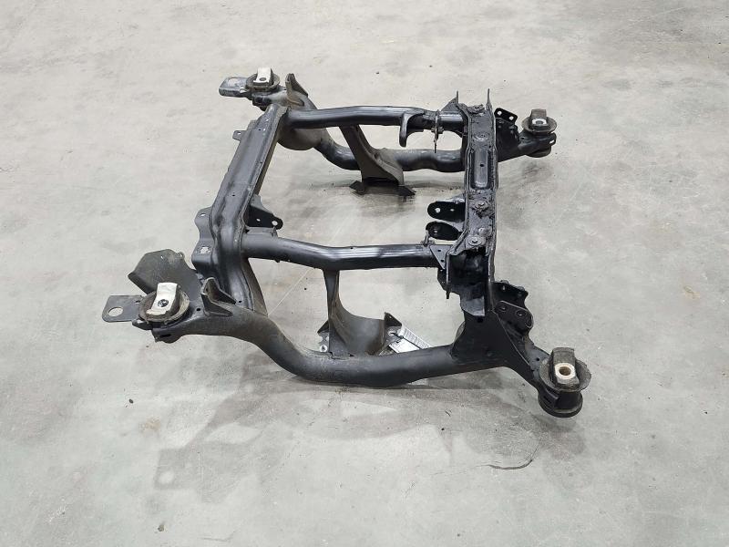 2010 Mercedes ML-Class Crossmember/Cradle/Undercarria
