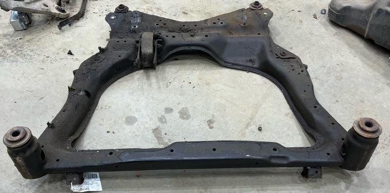 2007 Nissan Altima Crossmember/Cradle/Undercarria