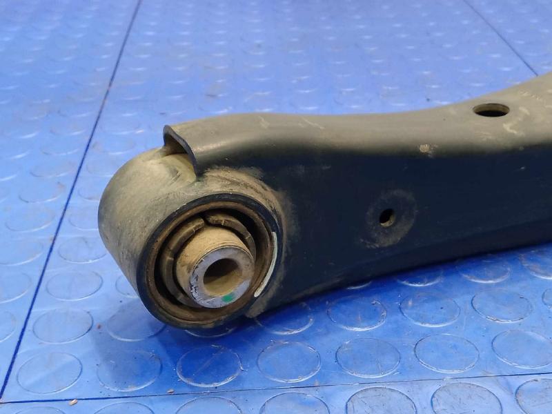 2017 Kia Sedona Lower Control Arm Rr