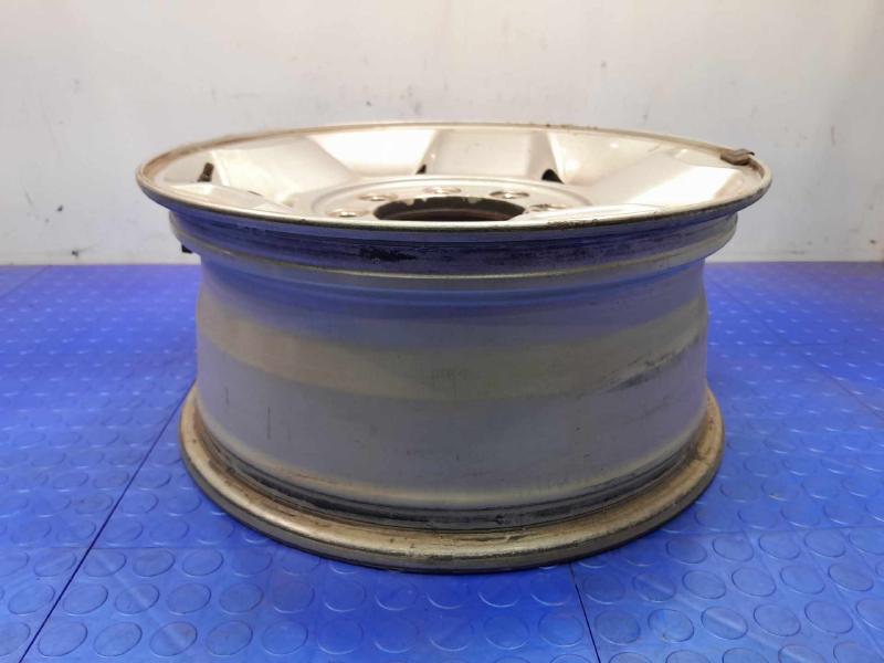 2011 Ford F-250 Super Duty Wheel