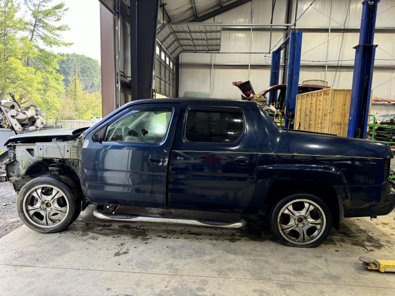 2006 Honda Ridgeline Center Pillar