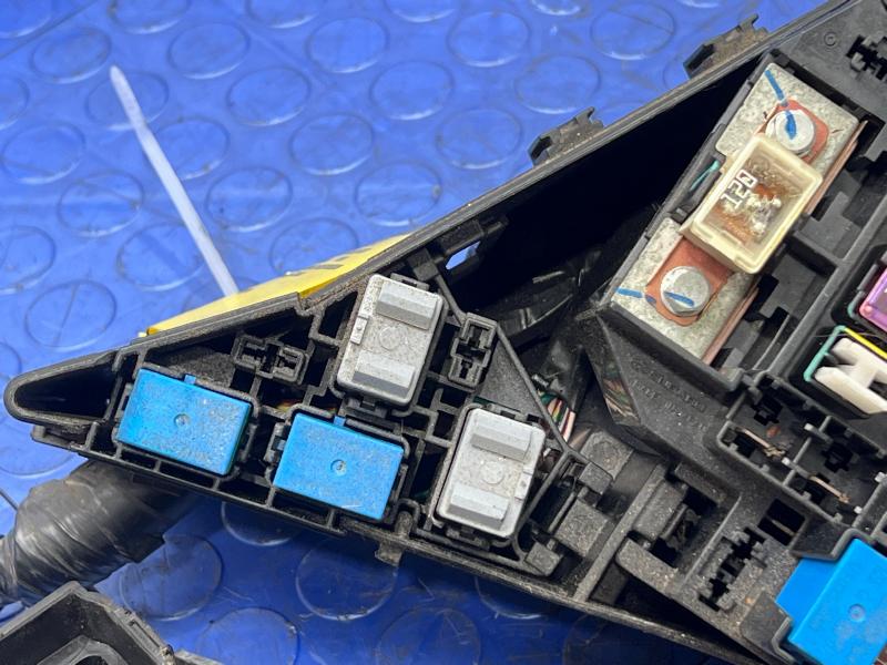 2014 Subaru Legacy Engine Fuse Box