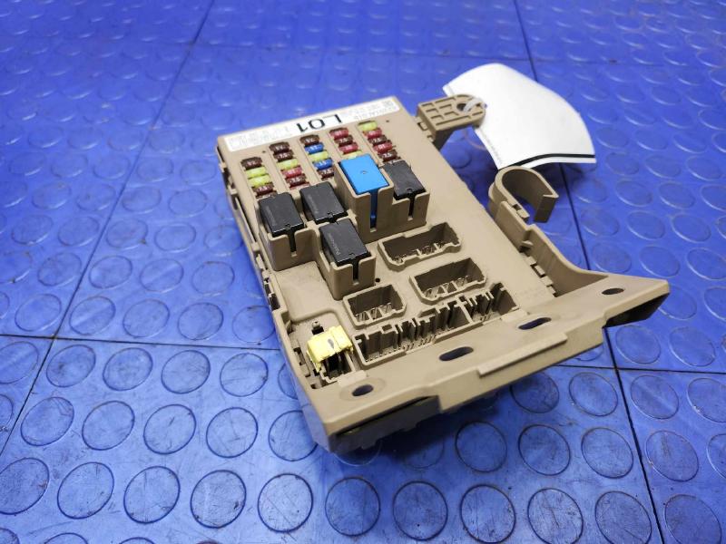 2015 Subaru Legacy Outback Integrated Control Module Genuine OEM 82201AL01B