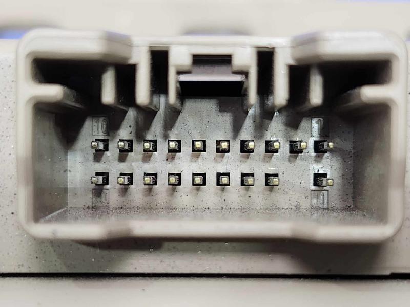 2015 Subaru Legacy Outback Integrated Control Module Genuine OEM 82201AL01B