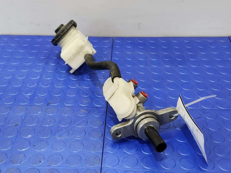 2013 Honda Civic Master Cylinder