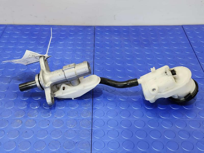 2013 Honda Civic Master Cylinder