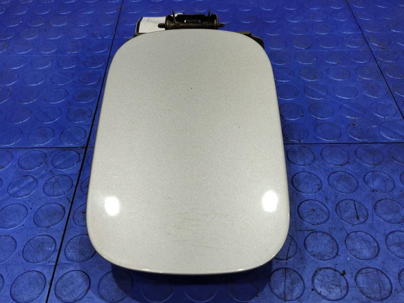 2012 Jeep Grand Cherokee Fuel Tank Door