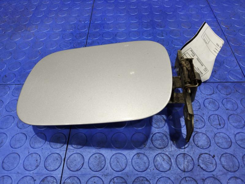 2012 Jeep Grand Cherokee Fuel Tank Door