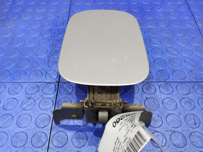 2012 Jeep Grand Cherokee Fuel Tank Door