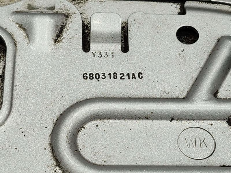 2012 Jeep Grand Cherokee Fuel Tank Door