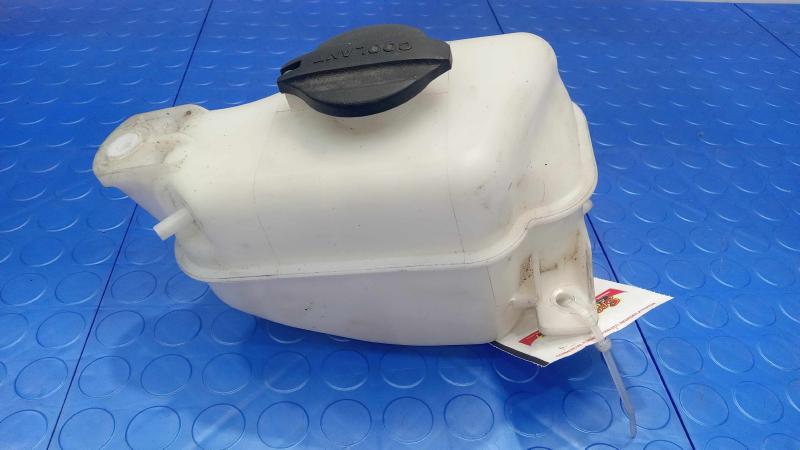 2014-2020 Kia Sorento Coolant Overflow Reservoir Expansion Tank OEM 254302W000