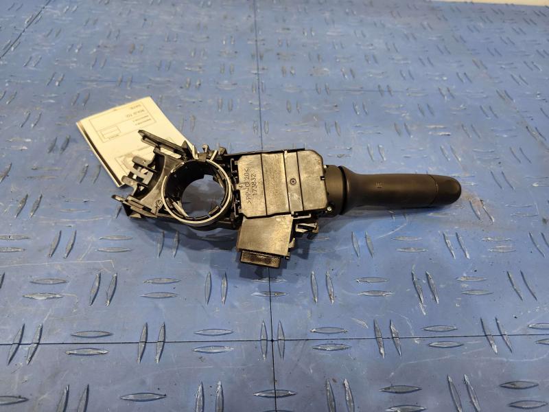 2015 Subaru Forester Combination Switch
