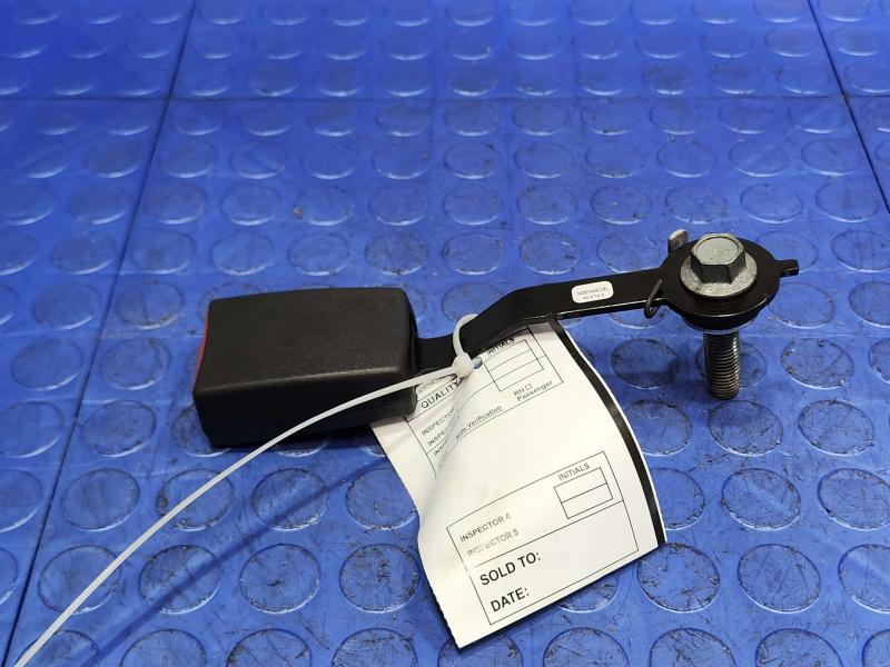 2011 Ford Edge Rear Seat Belt