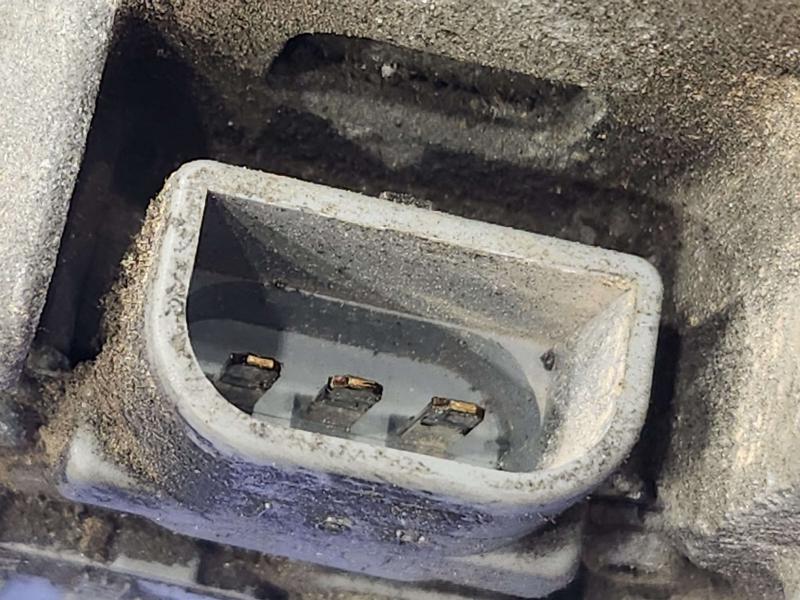 2004 Ford Explorer Alternator