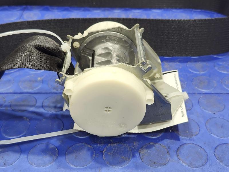 2014 Ford Explorer Rear Seat Belt