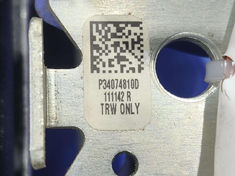 2014 Ford Explorer Rear Seat Belt
