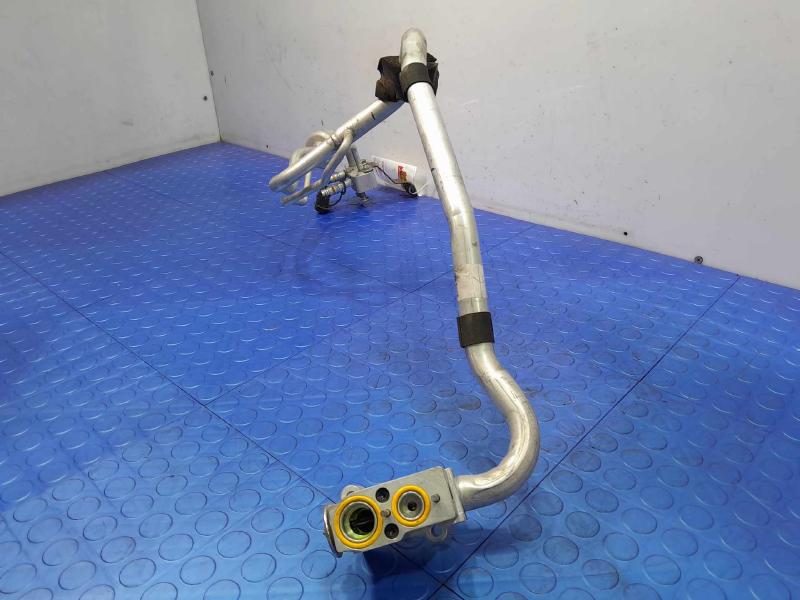 2017-2020 Volvo S90 V90 R1234YF AC Air Conditioning Evaporator Pipe OEM 31694268