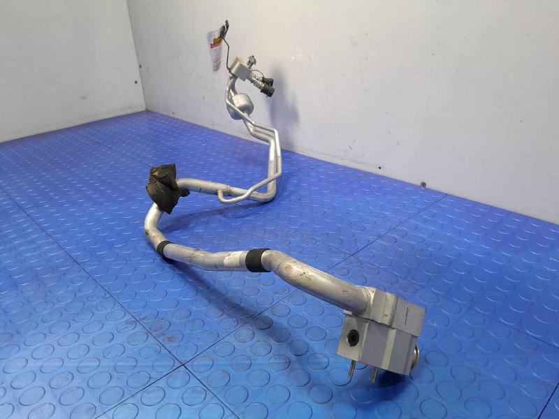 2017-2020 Volvo S90 V90 R1234YF AC Air Conditioning Evaporator Pipe OEM 31694268