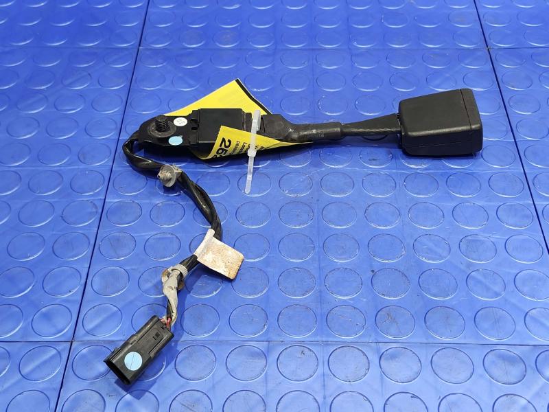 2020 Ford Escape Front Seat Belt