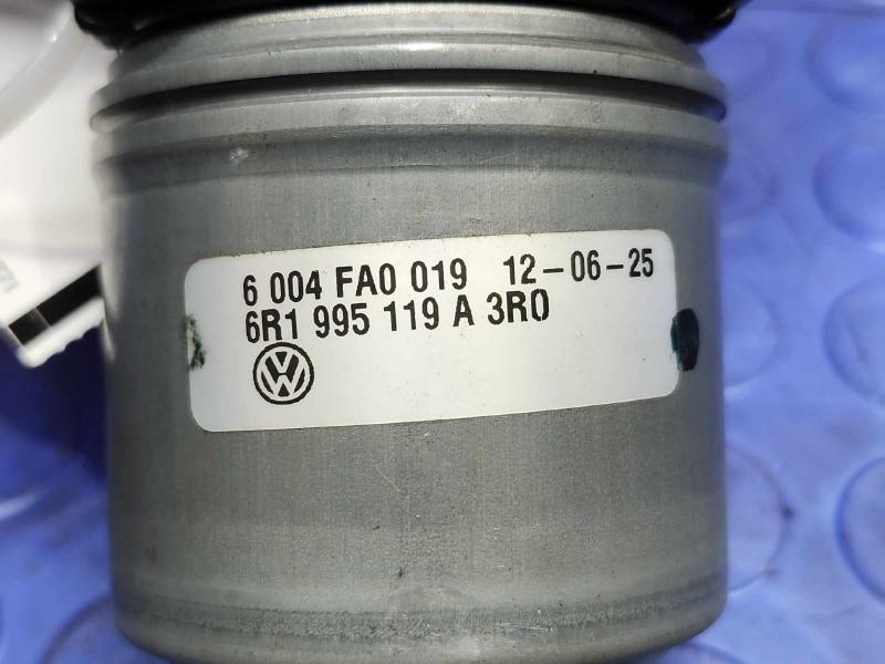 2012-2019 Volkswagen Beetle Windshield Wiper Motor Genuine OEM 5C3955119