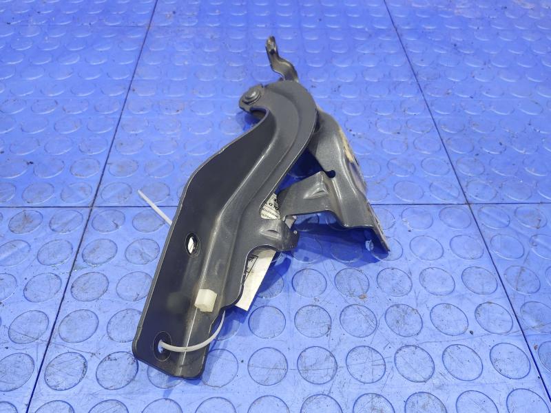 2018 Nissan Maxima Hood Hinge
