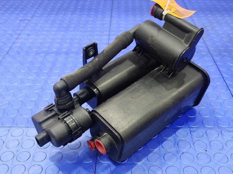 2003-2008 BMW Z4 Fuel Vapor Charcoal Canister Assembly Genuine OEM 16136758019