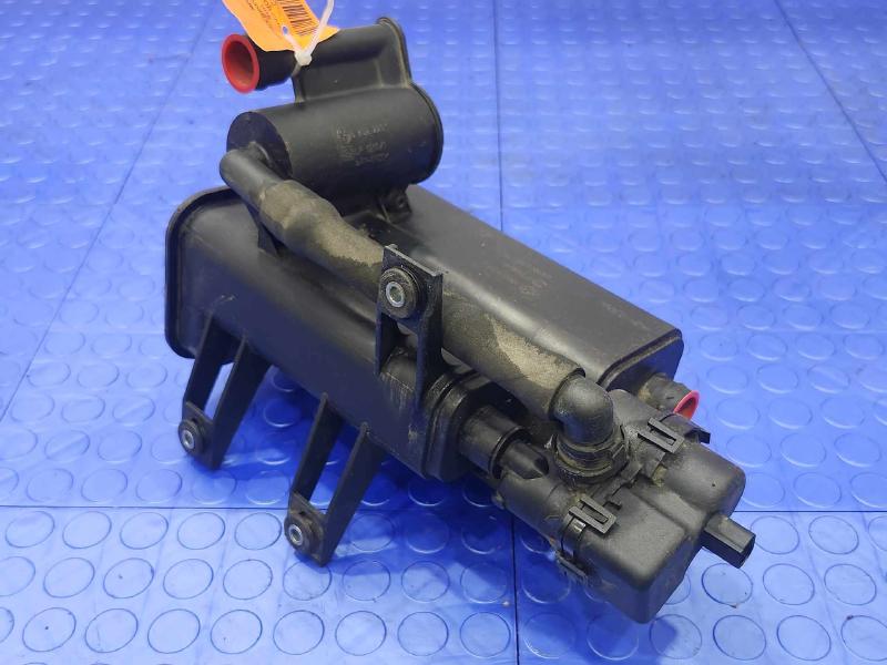 2003-2008 BMW Z4 Fuel Vapor Charcoal Canister Assembly Genuine OEM 16136758019