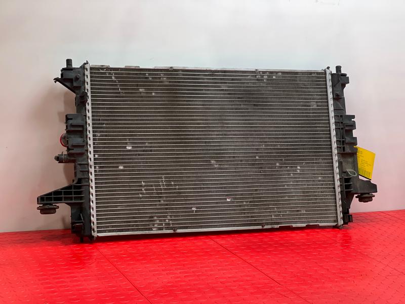 2016 Chevrolet Volt Radiator