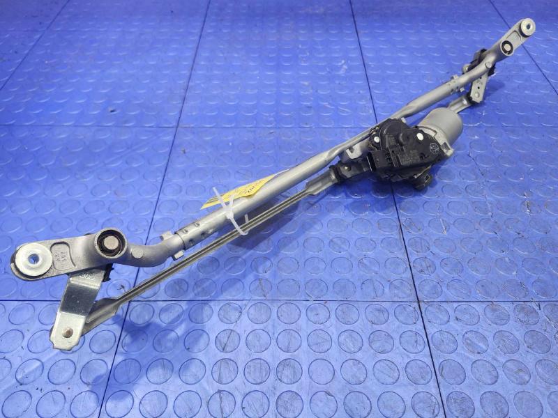 2014-2020 Mini Cooper F56 F57 Windshield Wiper Motor and Linkage Assembly OEM 61617419787