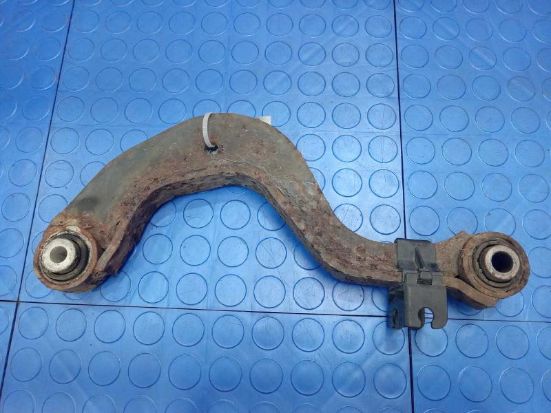 2006 Volkswagen Passat Upper Control Arm Rear
