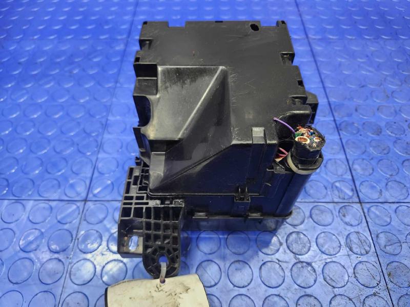 2014 Mitsubishi Mirage Engine Fuse Box