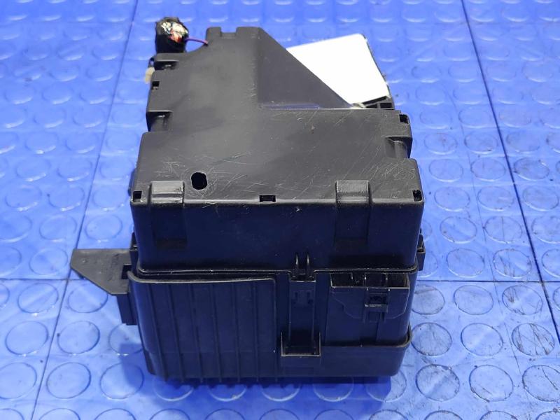 2014 Mitsubishi Mirage Engine Fuse Box