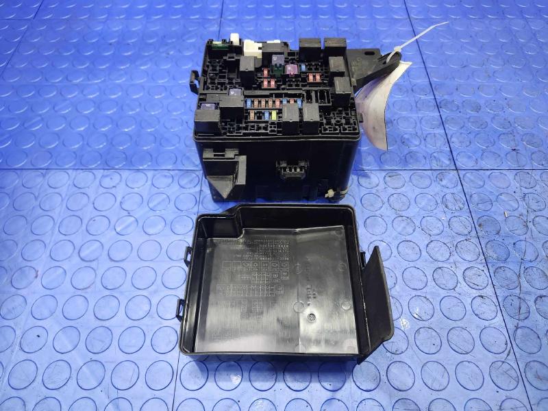 2014 Mitsubishi Mirage Engine Fuse Box